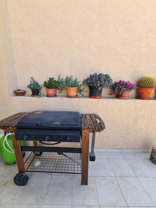 2 Bedroom Seafront Duplex Penthouse In The Heart Of Spinola Bay سانت جوليان المظهر الخارجي الصورة