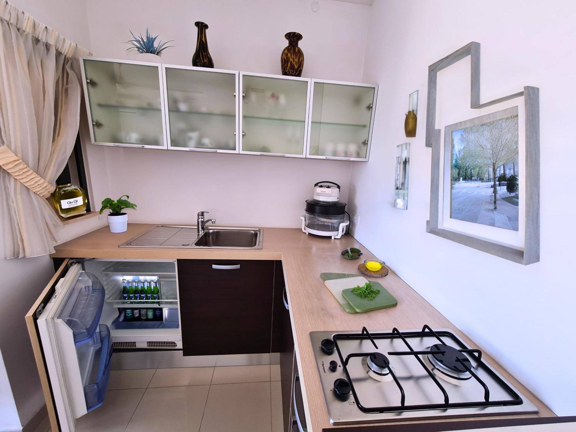 2 Bedroom Seafront Duplex Penthouse In The Heart Of Spinola Bay سانت جوليان المظهر الخارجي الصورة